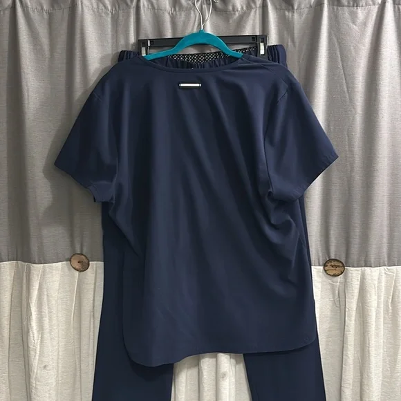 Koi next gen. Scrub set navy XL M - Picture 3 of 7